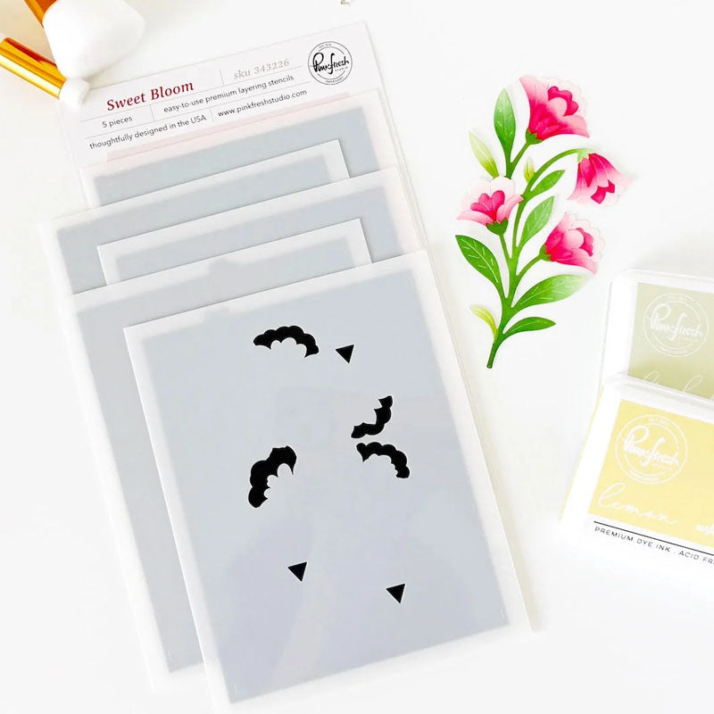 Pinkfresh Studio Stencil Sweet Bloom